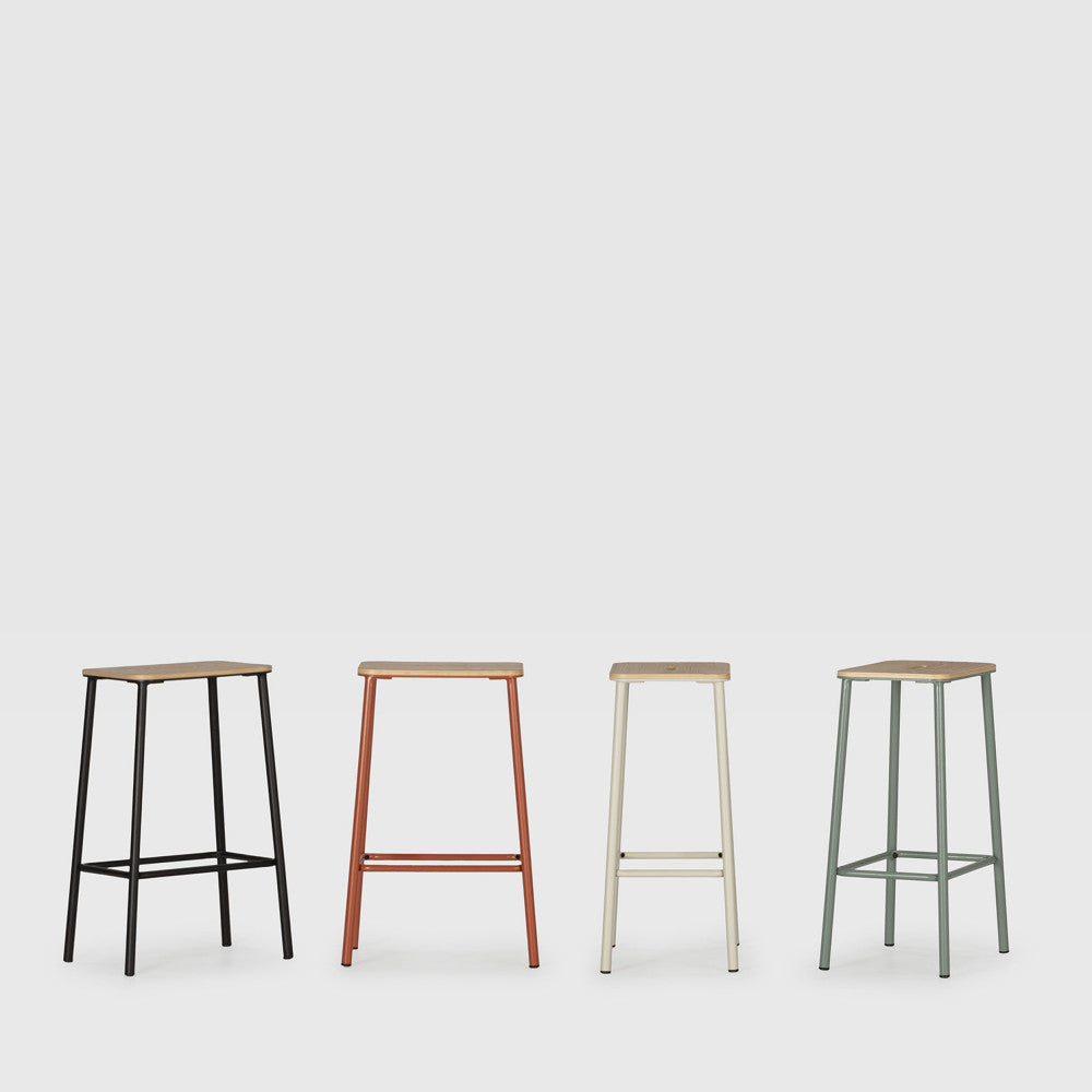 Noki - Lot de 2 tabourets de bar en bois et métal H65cm - Vert d'eau - 1